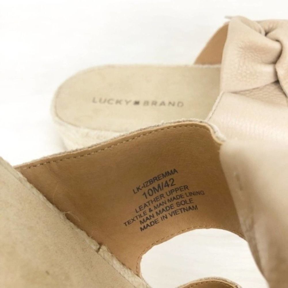 LUCKY
BRAND Izbremma Leather Espadrille Wedge - Picture 7 of 8